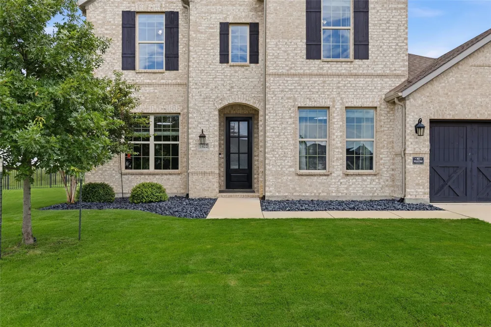 1422 Shaker Hills Road Gunter, TX 75058