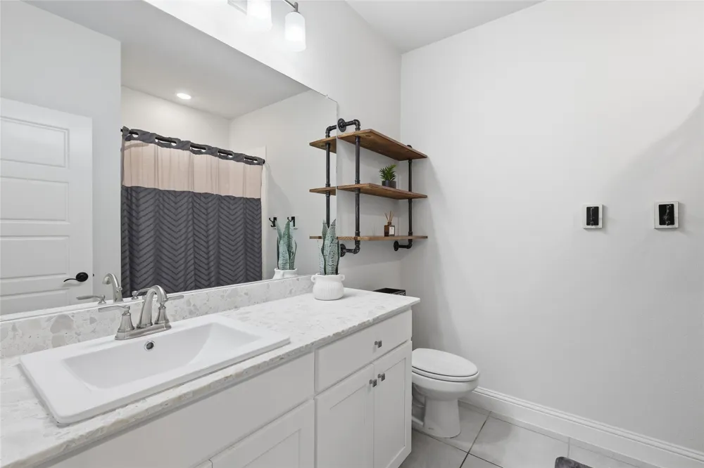 1422 Shaker Hills Road Gunter, TX 75058