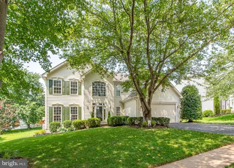364 SINGLETON CIRCLE