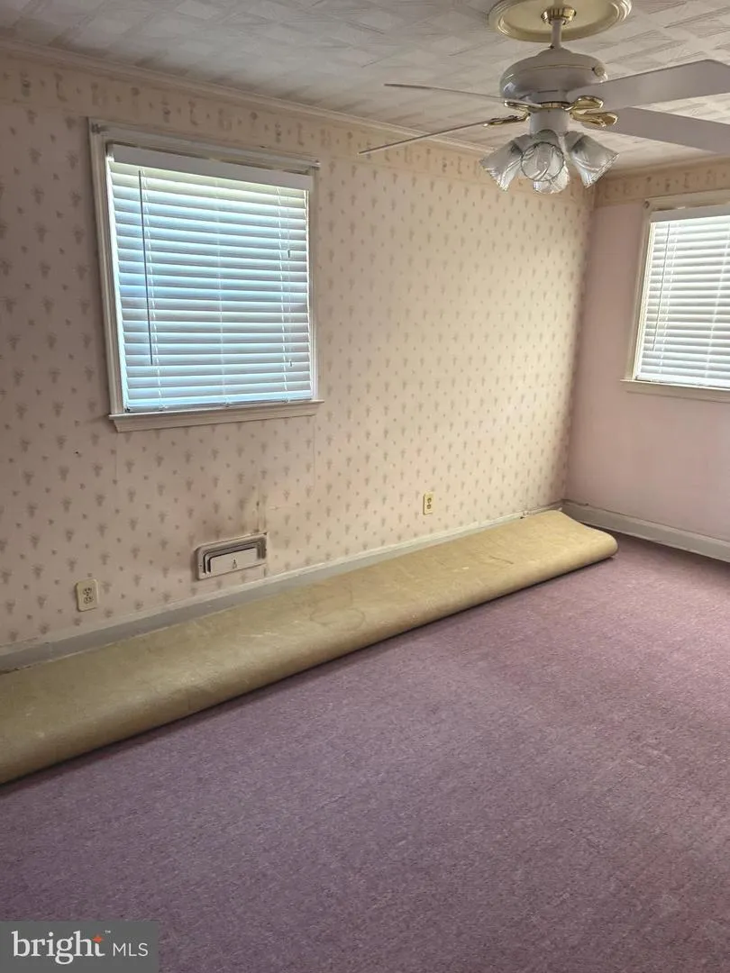 1525 CLAIRIDGE ROAD Baltimore, MD 21207