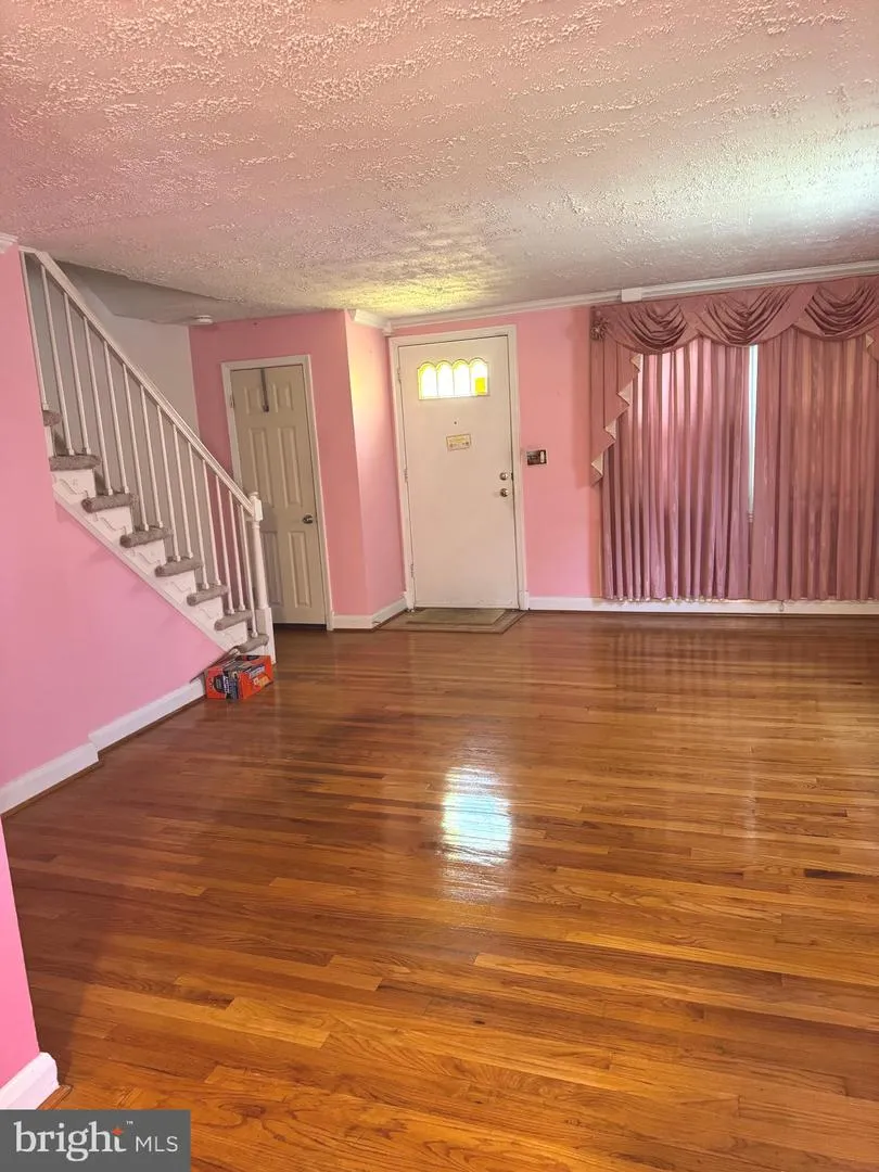 1525 CLAIRIDGE ROAD Baltimore, MD 21207
