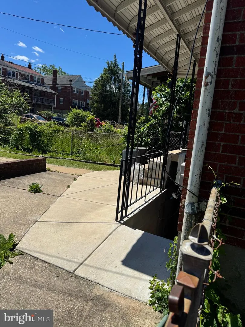 1525 CLAIRIDGE ROAD Baltimore, MD 21207