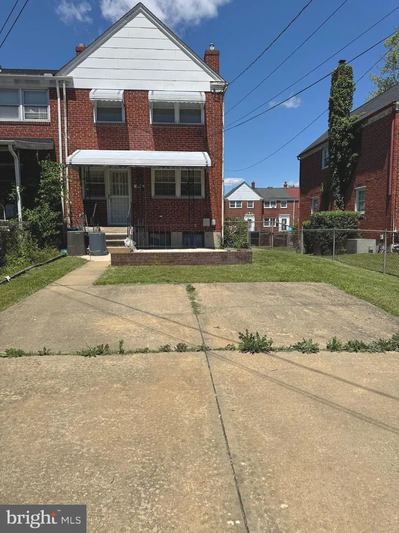 1525 CLAIRIDGE ROAD Baltimore, MD 21207