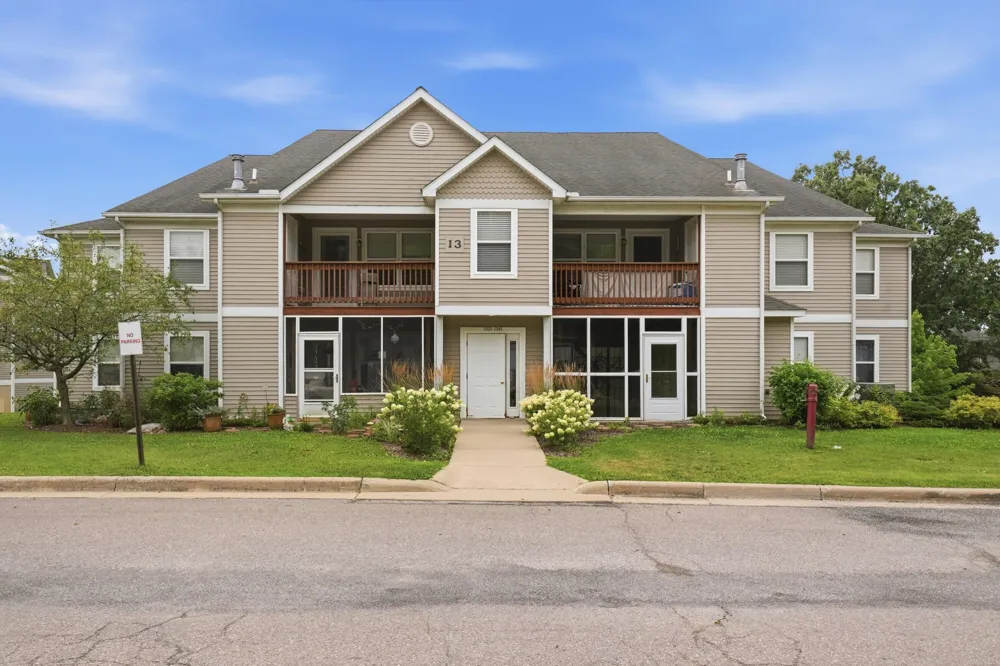 1335 Millbrook Trail Ann Arbor, MI 48108