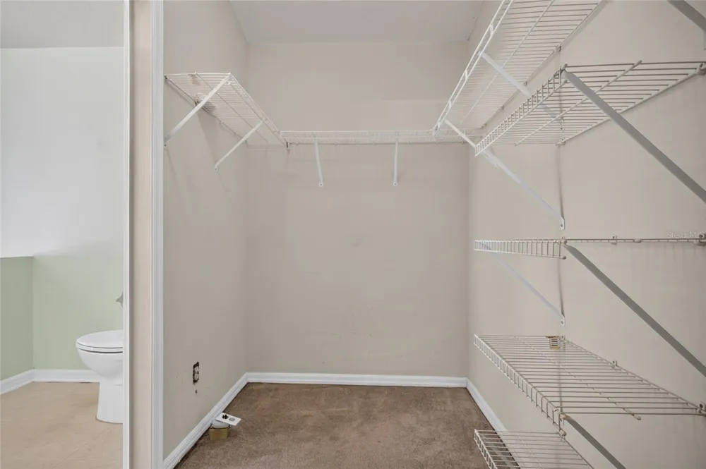 2701 BROOKVILLE DRIVE Valrico, FL 33596