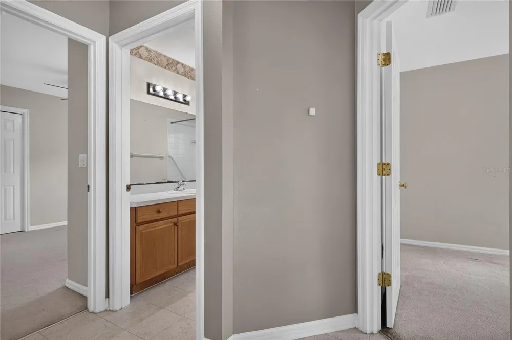 2701 BROOKVILLE DRIVE Valrico, FL 33596