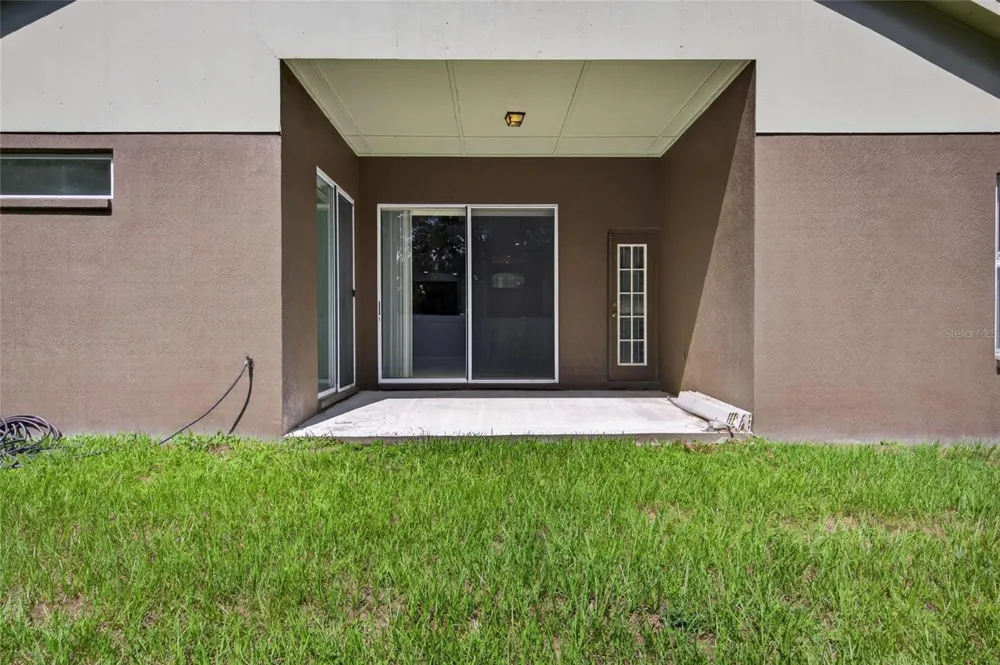 2701 BROOKVILLE DRIVE Valrico, FL 33596