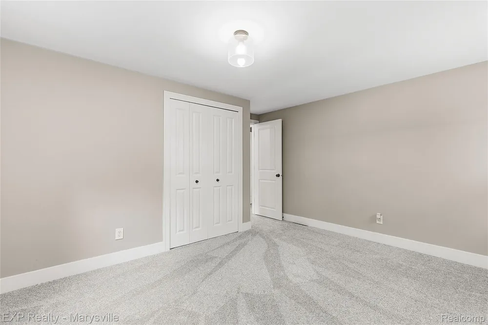 13739 Yale Road Yale City, MI 48097