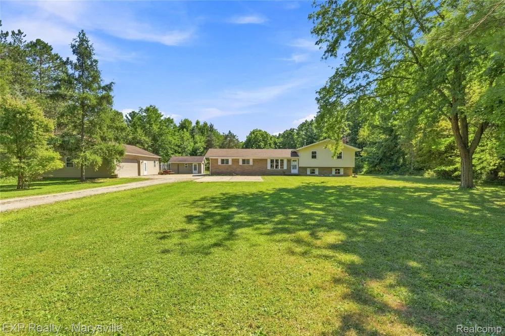 13739 Yale Road Yale City, MI 48097