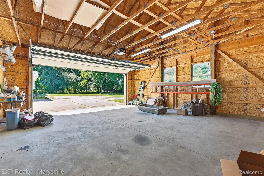 13739 Yale Road Yale City, MI 48097