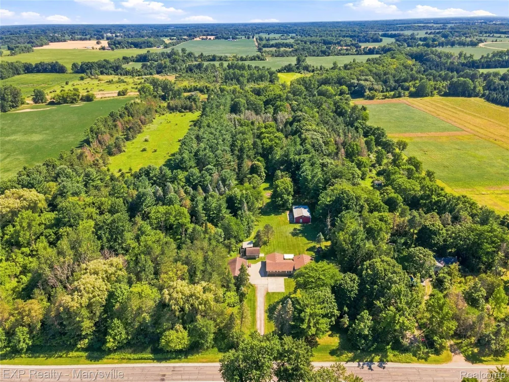 13739 Yale Road Yale City, MI 48097