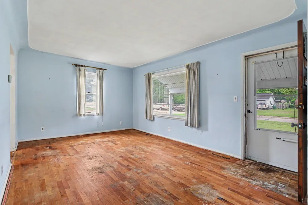 216 21st Street Springfield City, MI 49037