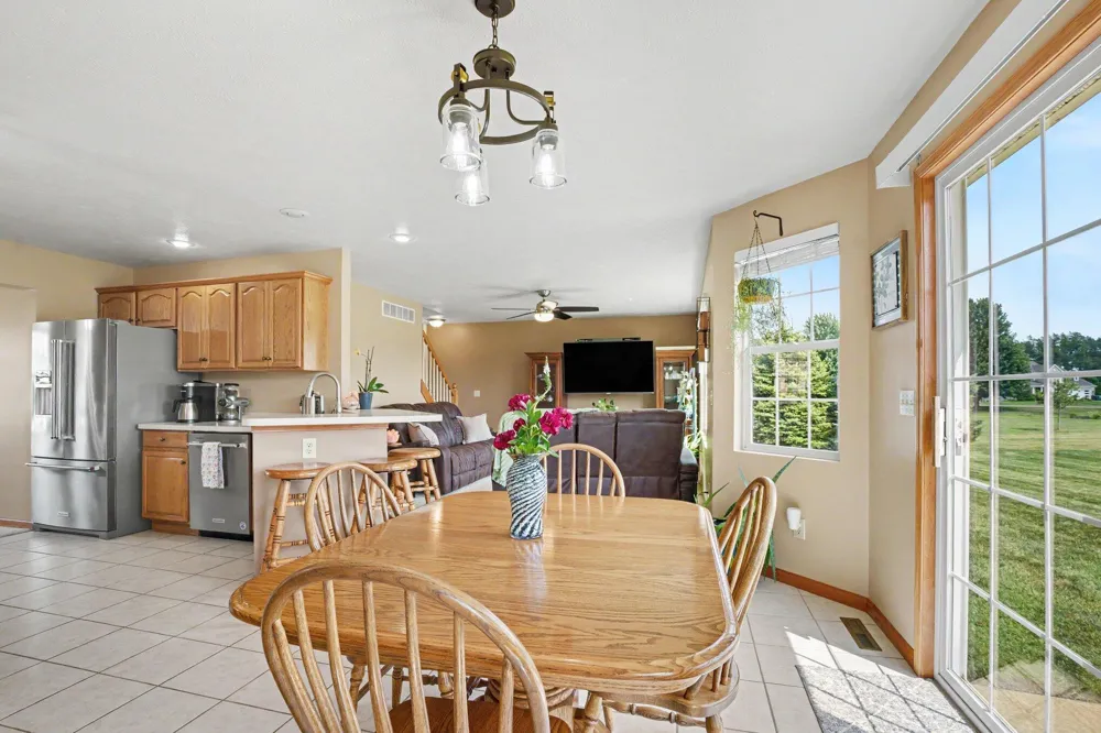 5948 Pollys Path Berrien Township, MI 49103