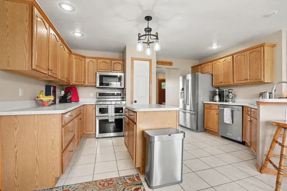 5948 Pollys Path Berrien Township, MI 49103