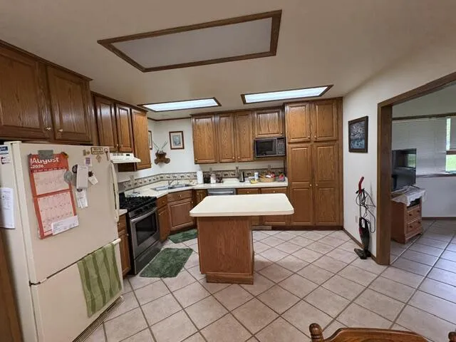 18529 26 1/2 Mile Road Clarence Township, MI 49224