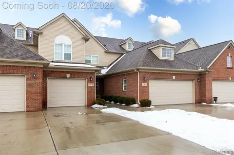 188 SEA BREEZE DRIVE #13