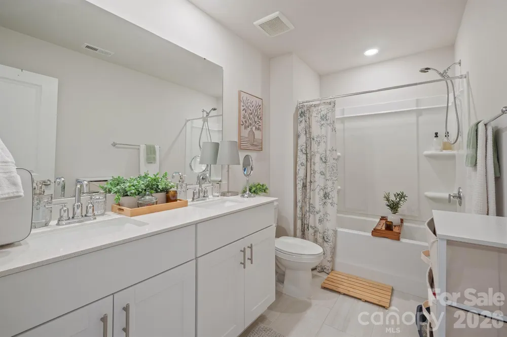 109 Drover Drive Mooresville, NC 28115