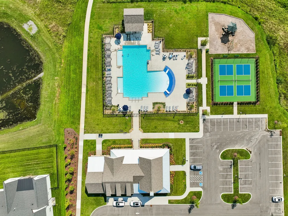 7536 Southwell Dr College Grove, TN 37046