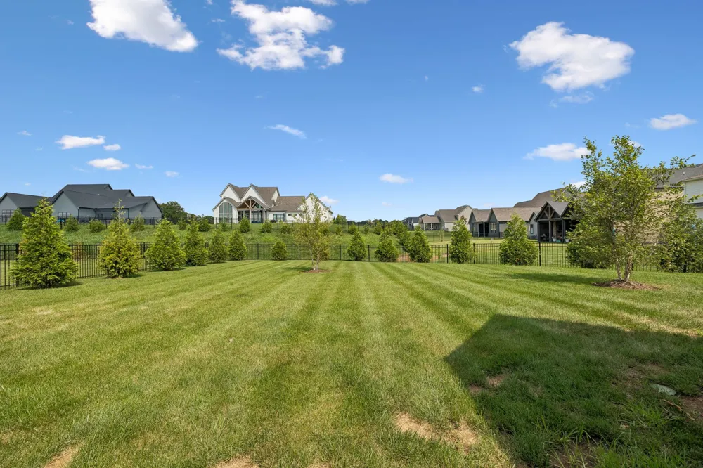 7536 Southwell Dr College Grove, TN 37046