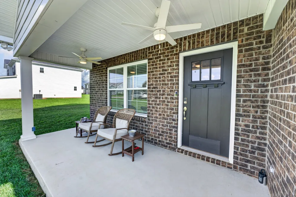 74 Frost St Decherd, TN 37324