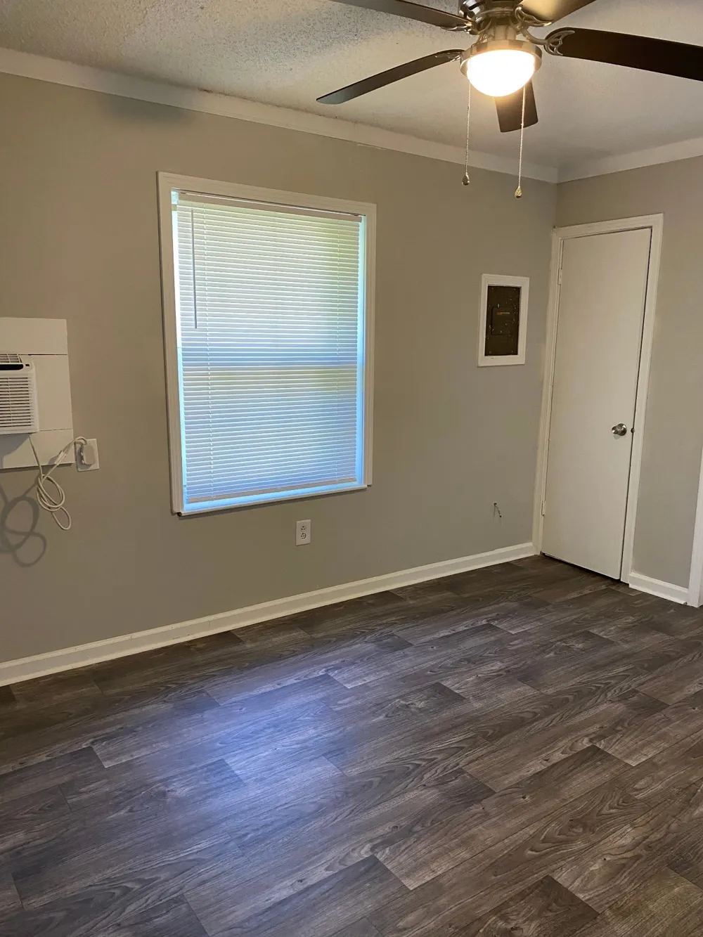 94 Cedarcrest Dr #5 Clarksville, TN 37042