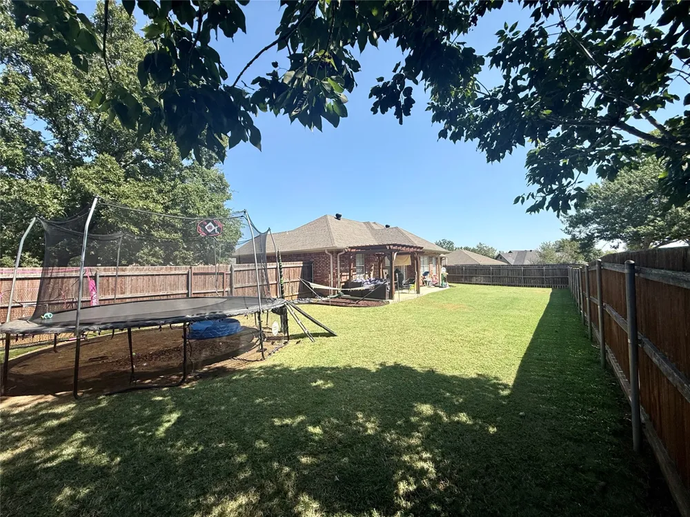 5418 Roadrunner Durant, OK 74701