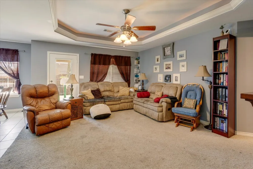 5418 Roadrunner Durant, OK 74701