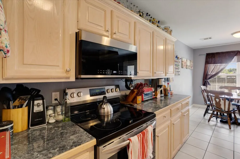 5418 Roadrunner Durant, OK 74701