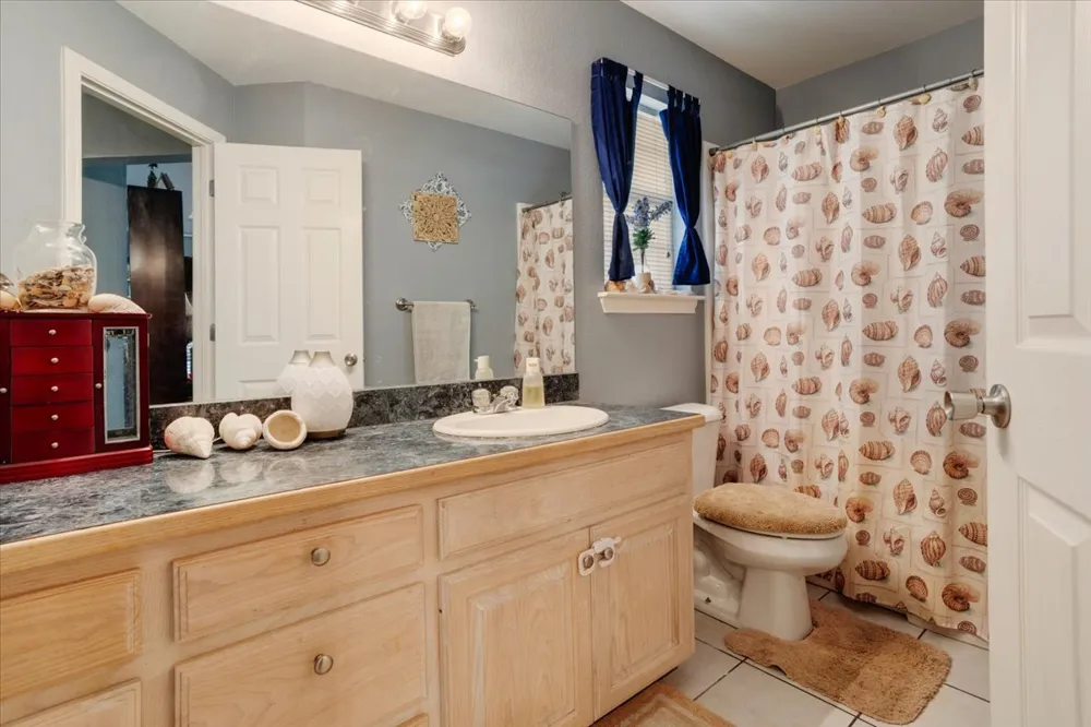 5418 Roadrunner Durant, OK 74701