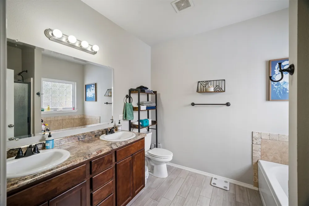 12617 S 88 EastAvenue Bixby, OK 74008