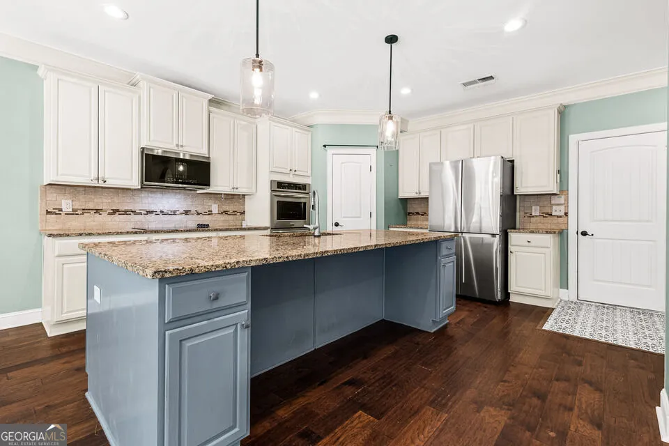 15 Madeline WAY Palmetto, GA 30268