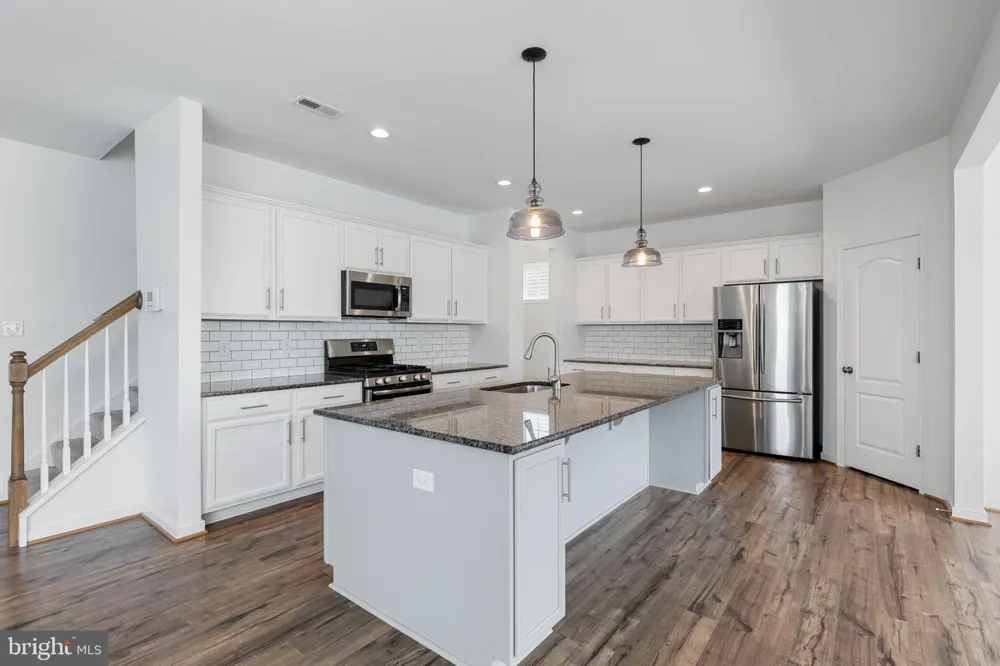 10793 PROVIDENCE WOODS LANE Ashland, VA 23005