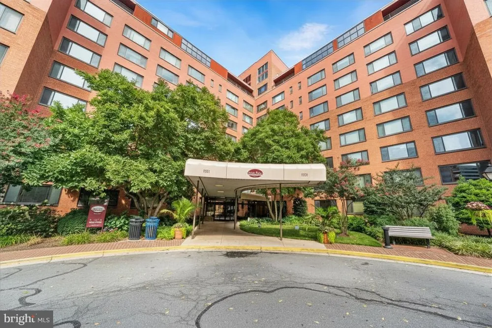 1021 ARLINGTON BOULEVARD #241 Arlington, VA 22209