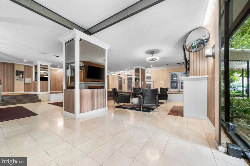 1021 ARLINGTON BOULEVARD #241 Arlington, VA 22209