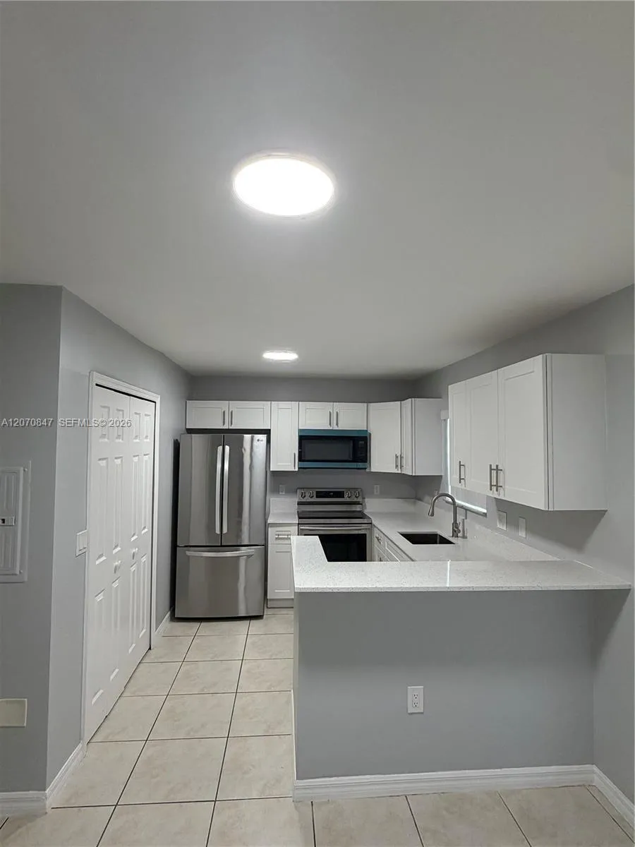1261 SE 27th St #101 Homestead, FL 33035