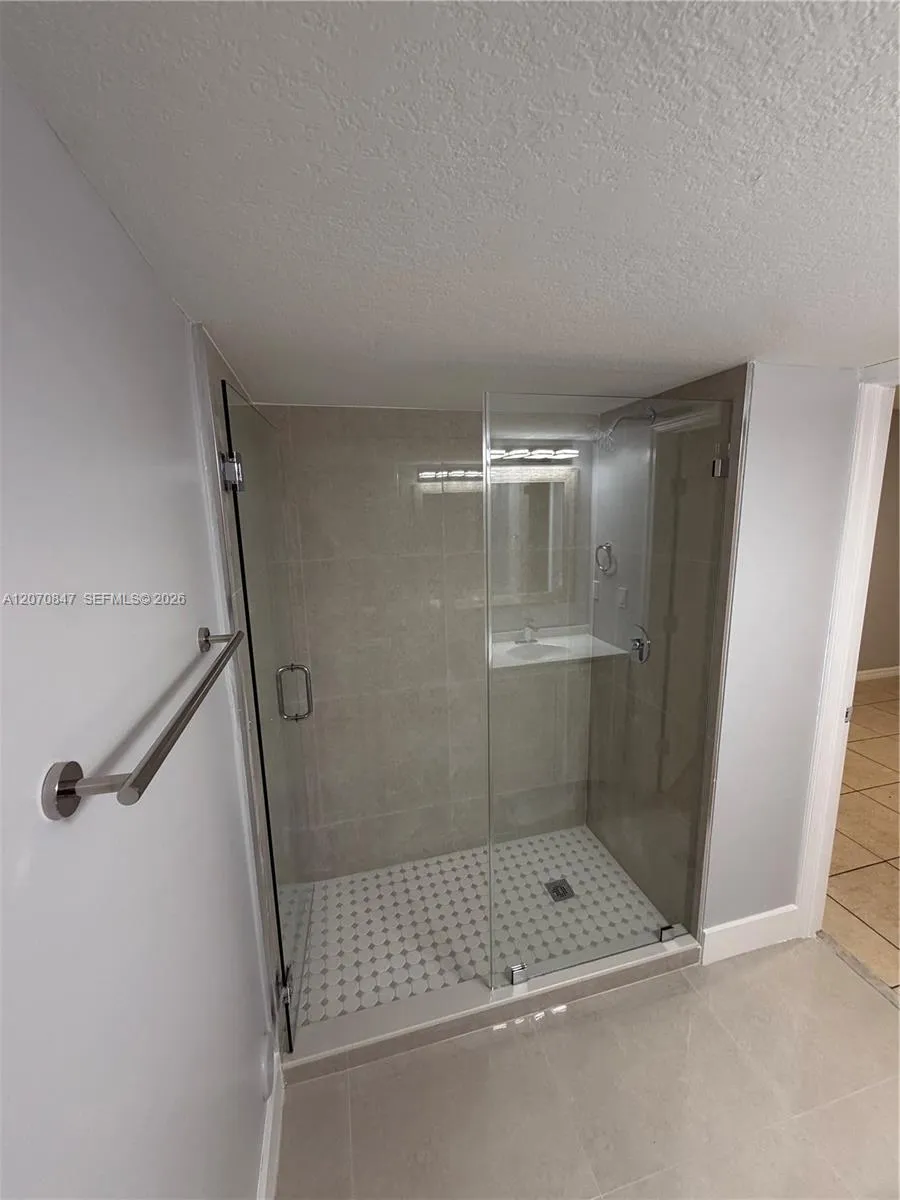 1261 SE 27th St #101 Homestead, FL 33035