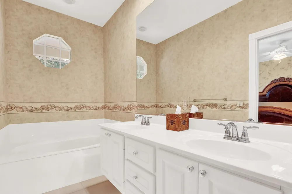 131 Radcliffe Court Jupiter, FL 33458