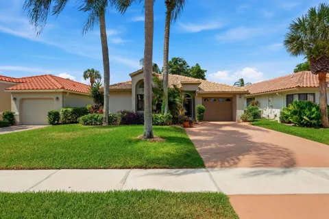 6170 BAY ISLES DRIVE