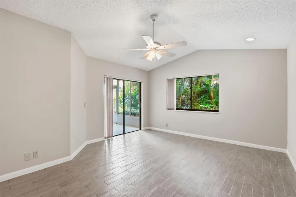 6170 BAY ISLES DRIVE Boynton Beach, FL 33437