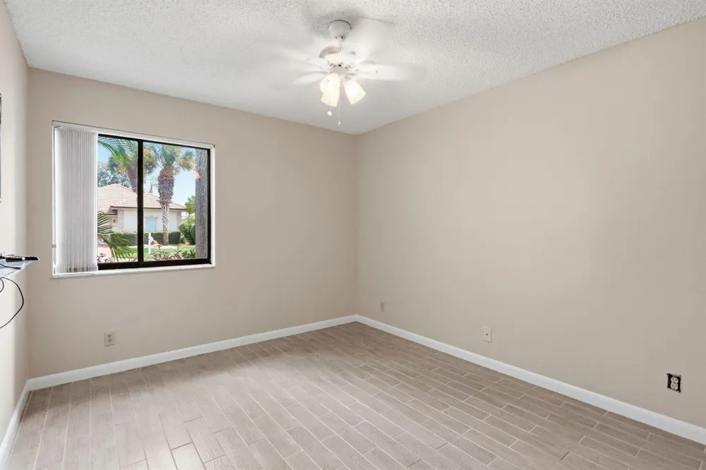 6170 BAY ISLES DRIVE Boynton Beach, FL 33437