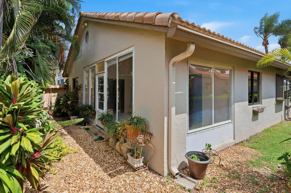 6170 BAY ISLES DRIVE Boynton Beach, FL 33437