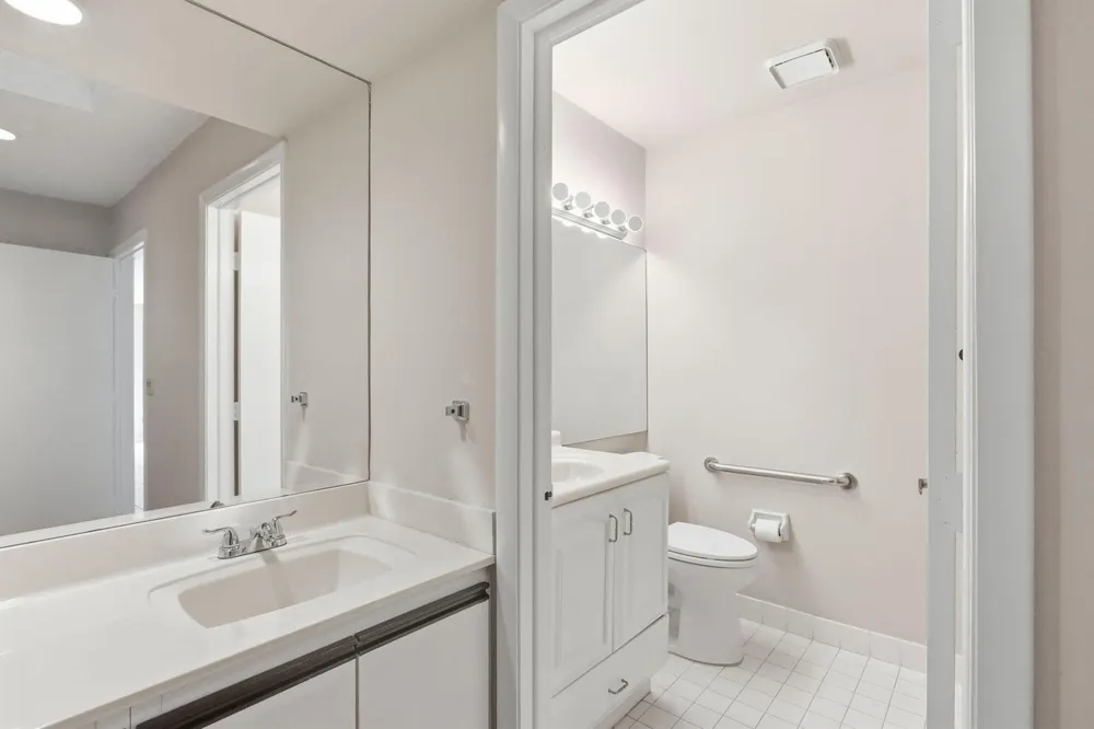 6170 BAY ISLES DRIVE Boynton Beach, FL 33437