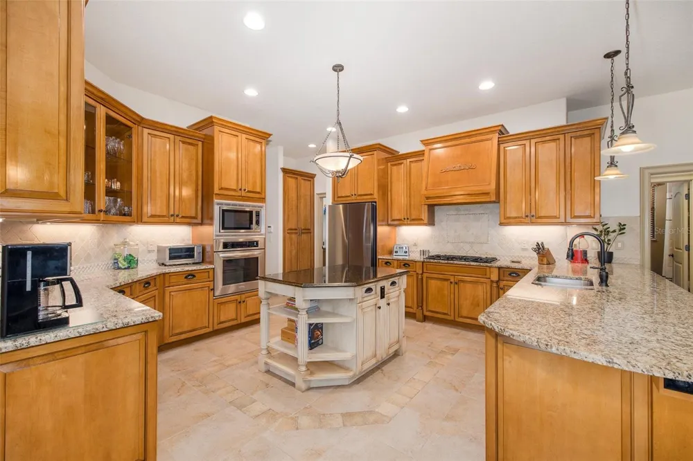 15312 AZRA DRIVE Odessa, FL 33556