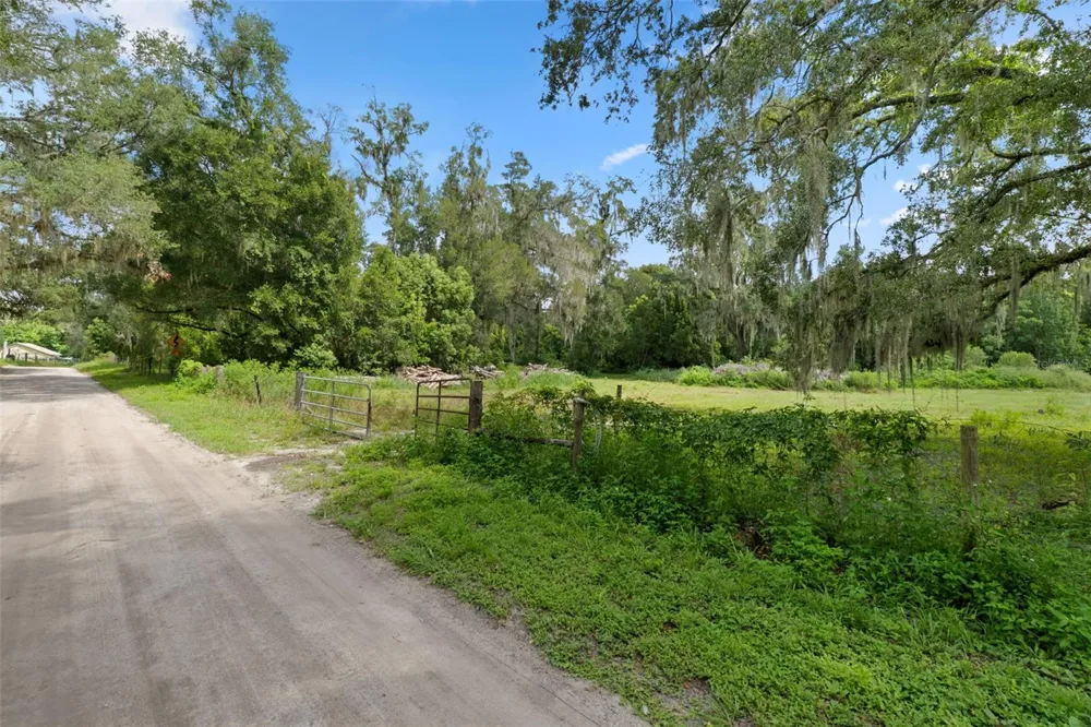 0 TRILBY CUTOFF ROAD Dade City, FL 33523
