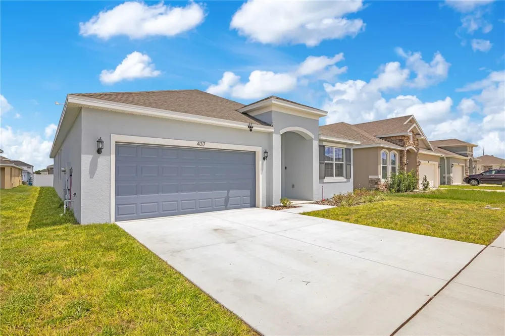 437 SILVER PALM DRIVE Haines City, FL 33844