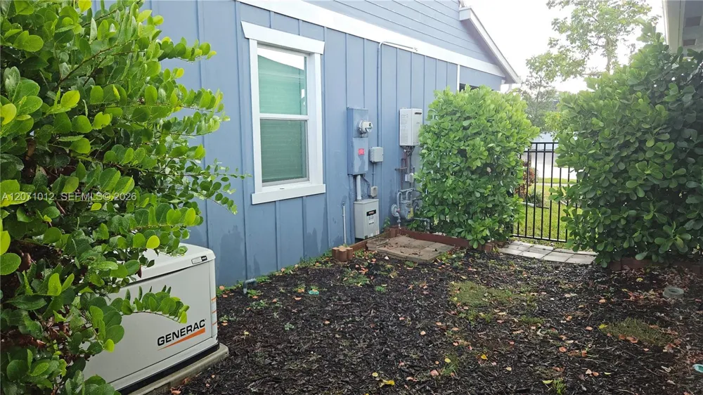 1328 Wandering Willow Way Loxahatchee, FL 33470