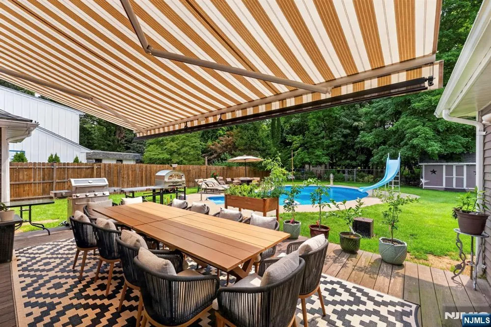 392 Monroe Avenue Wyckoff, NJ 07481