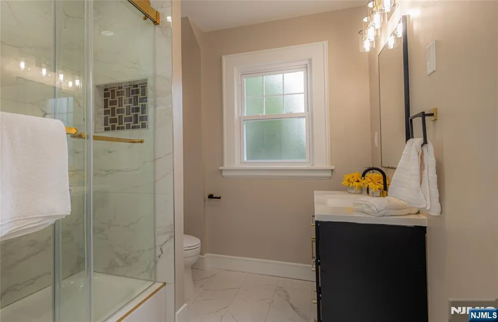 159-161 Vermont Avenue Newark, NJ 07106