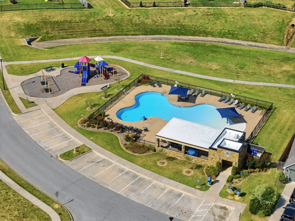 2612 W 114th Place S Jenks, OK 74037