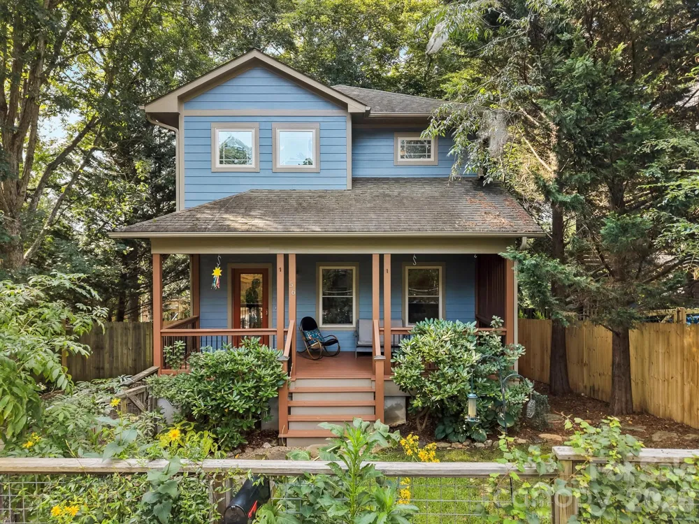 56 Harvard Place Asheville, NC 28806